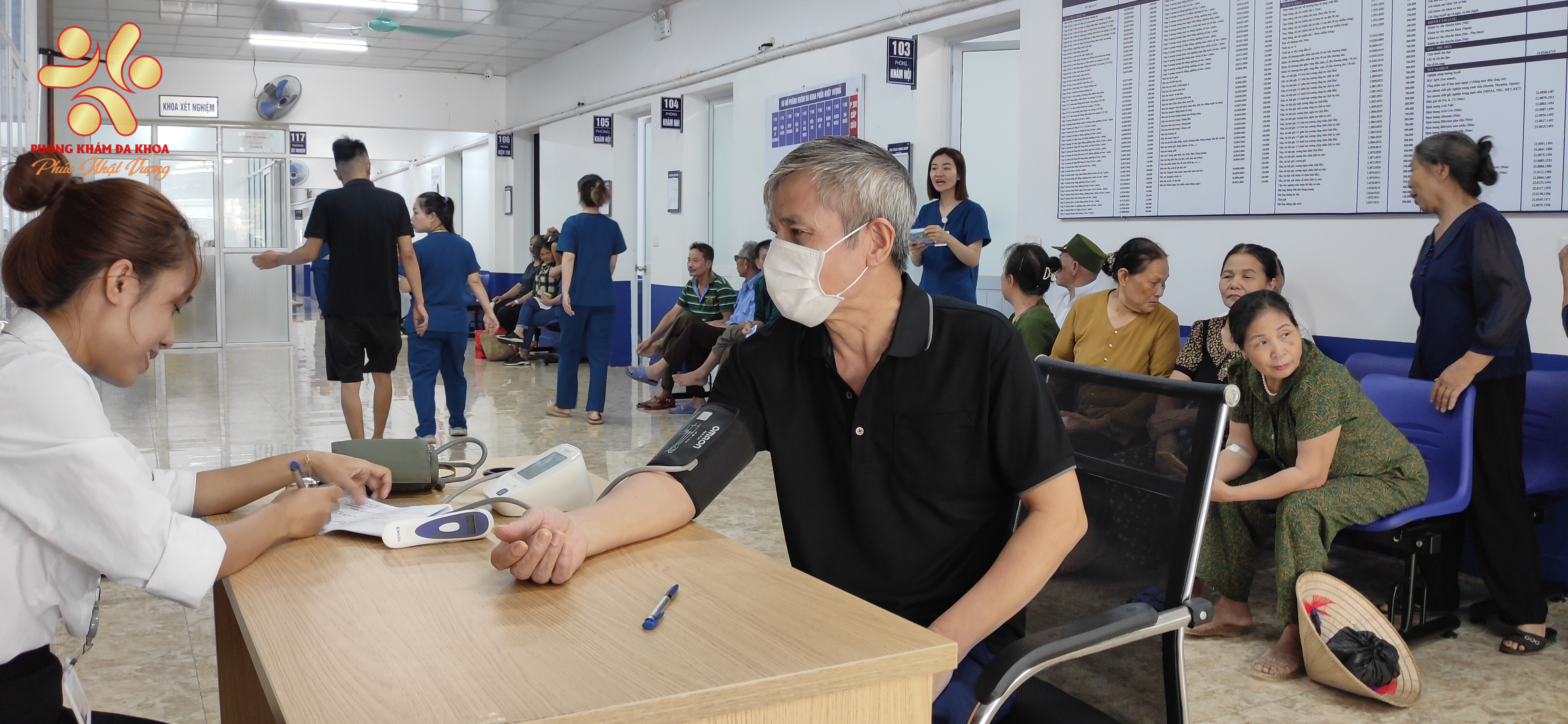 Điều trị Đông Tây y kết hợp Phúc Nhật Vượng